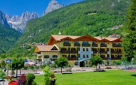 Alledolomiti Boutique Lake Hotel - Adults Friendly  4*